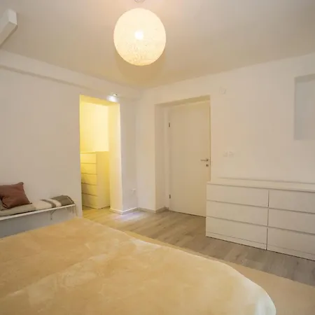 Comfort Jelenovac Apartment