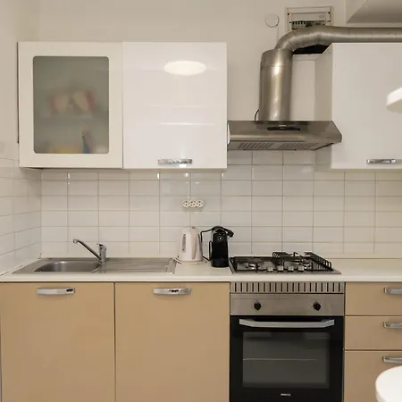 Comfort Jelenovac Apartment *
